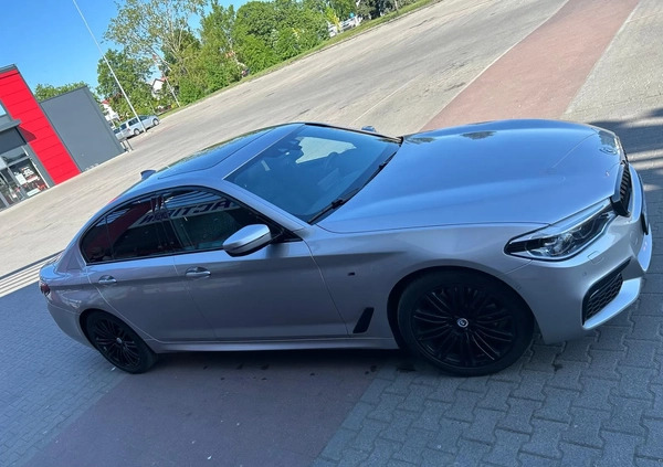 BMW Seria 5 cena 165000 przebieg: 64000, rok produkcji 2019 z Leszno małe 67